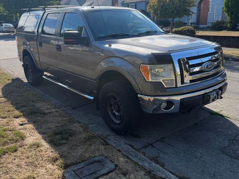 Used 2011 Ford F150 XLT w/ XLT Convenience Pkg AWD/4WD image 14
