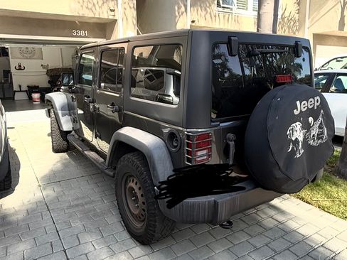 Used 2017 Jeep Wrangler Unlimited Sport w/ Quick Order Package 24S image 2