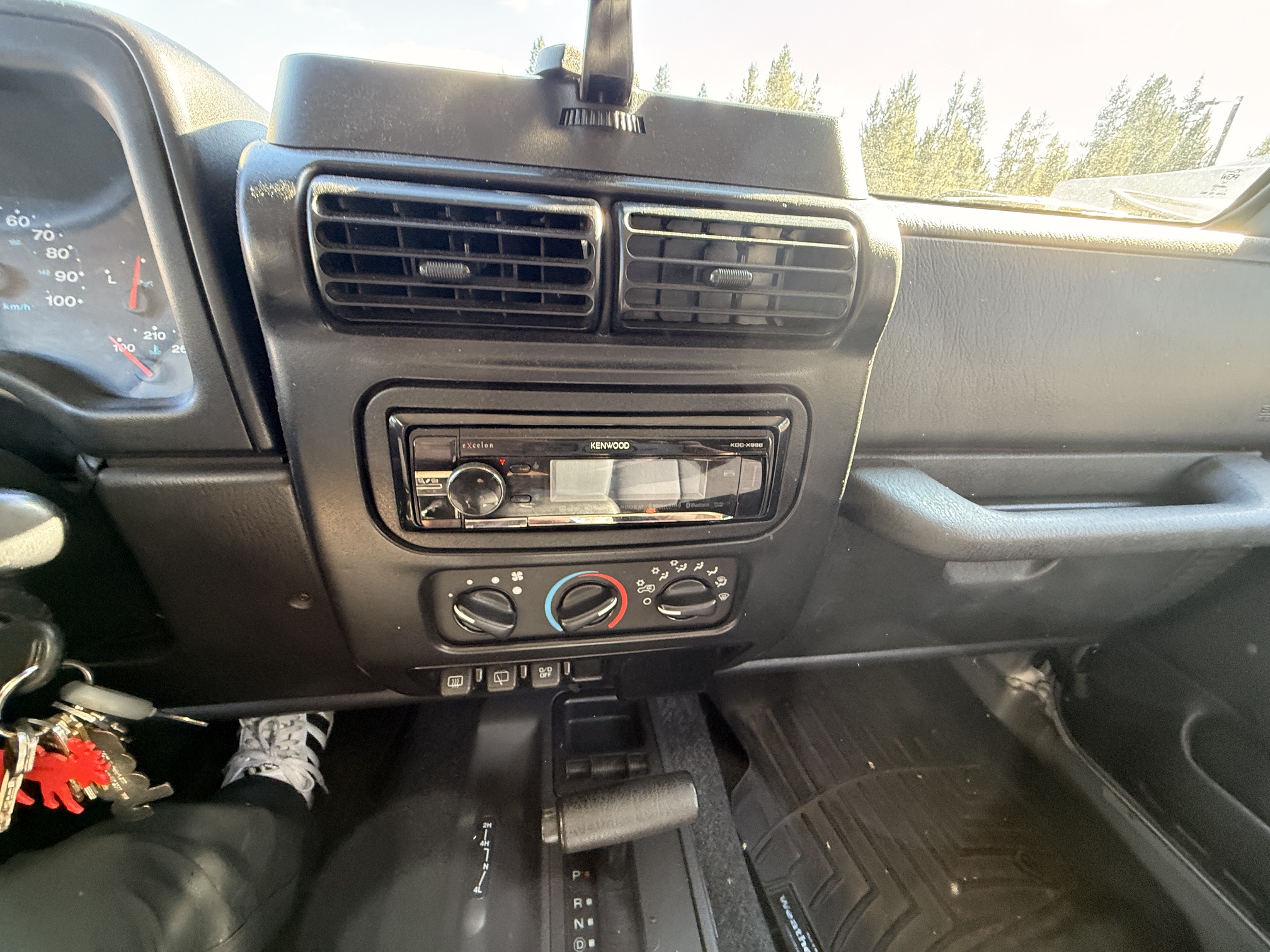 Used 2004 Jeep Wrangler 4WD w/ Dual Top Group image 5