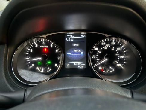 Used 2014 Nissan Rogue SL w/ SL Premium Package FWD image 20