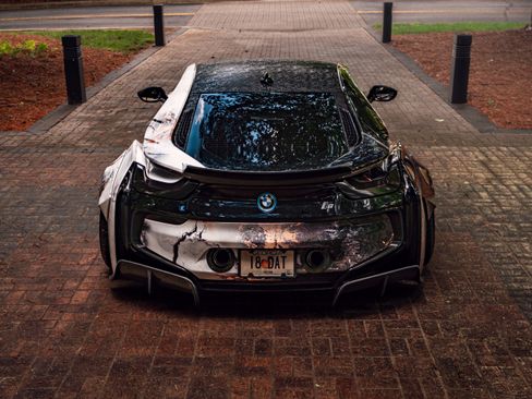 Used 2019 BMW i8 Coupe image 12
