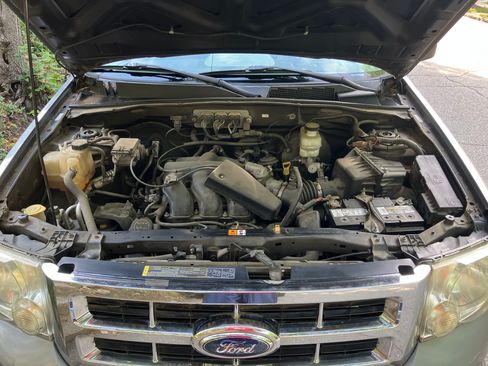 Used 2008 Ford Escape XLT FWD image 11