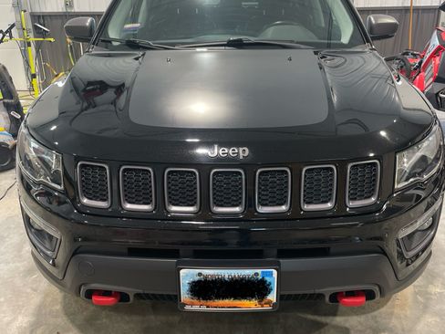 Used 2018 Jeep Compass Trailhawk w/ Leather Interior Group image 2