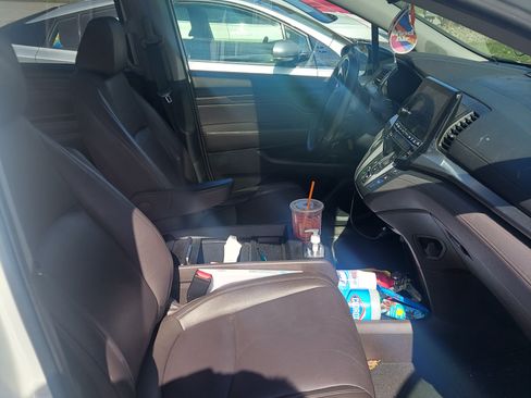 Used 2020 Honda Odyssey EX-L image 11