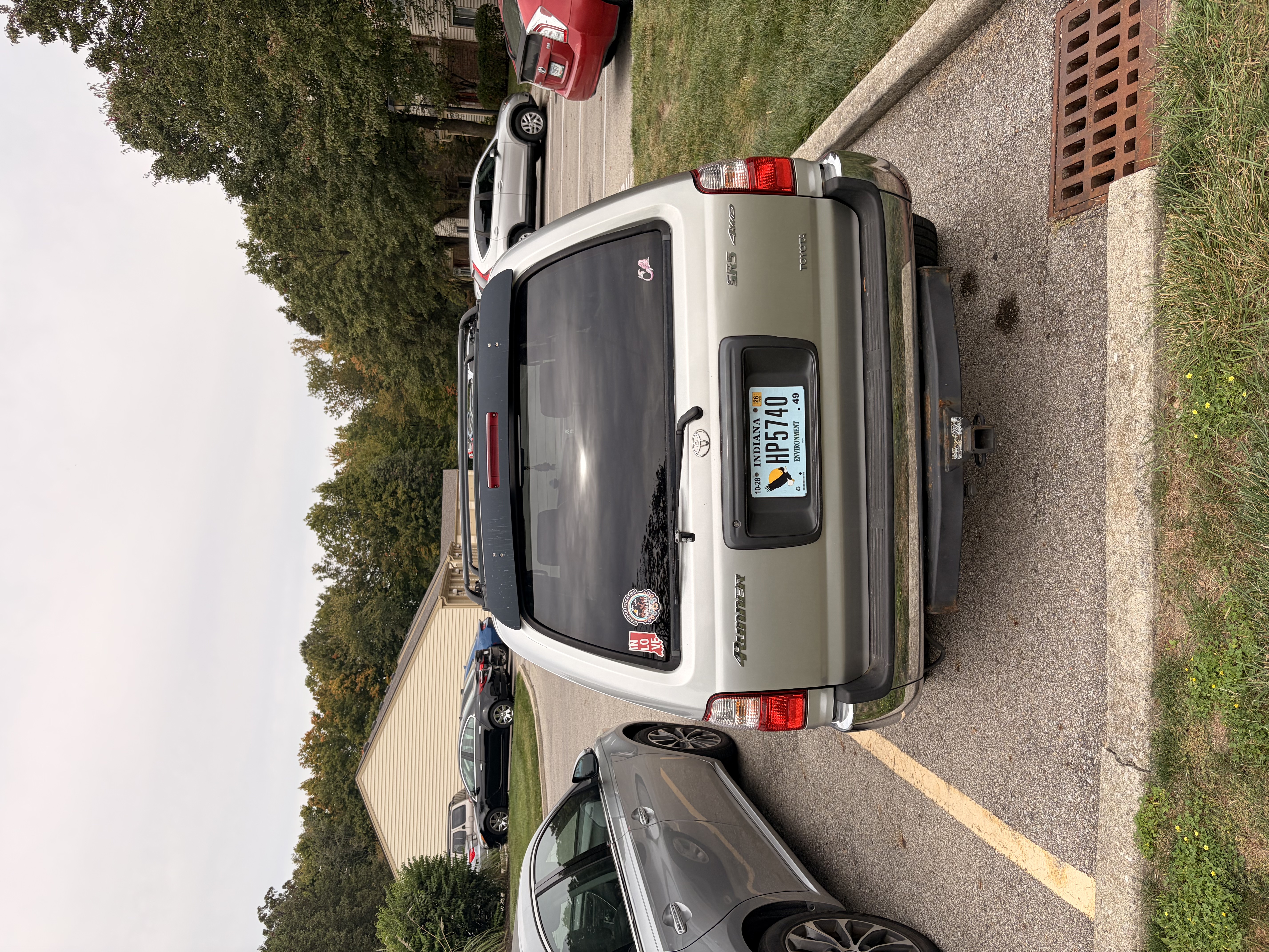 Used 2001 Toyota 4Runner SR5 AWD/4WD image 5