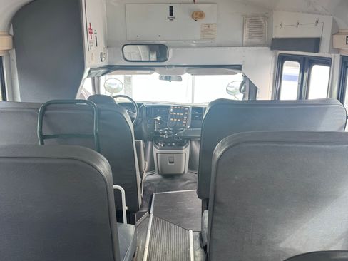 Used 2007 Chevrolet Express 3500 w/ School Bus Package RWD image 2