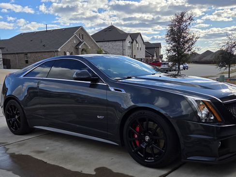 Used 2015 Cadillac CTS V image 11