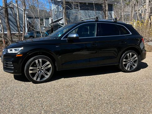 Used 2018 Audi SQ5 Premium Plus w/ Navigation Package AWD/4WD image 1