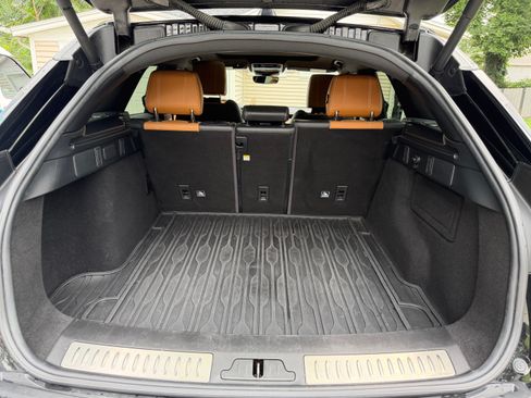 Used 2019 Land Rover Range Rover Velar R-Dynamic HSE AWD/4WD image 6