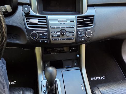 Used 2011 Acura RDX SH-AWD image 16