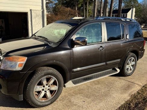 Used 2012 Nissan Armada Platinum image 2