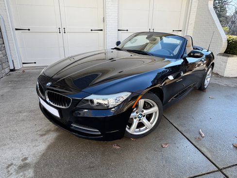 Used 2012 BMW Z4 sDrive28i image 6