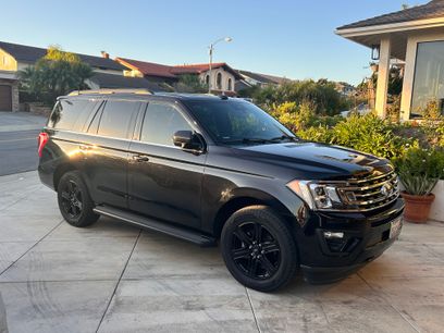 Used 2021 Ford Expedition XLT w/ Black Accent Package