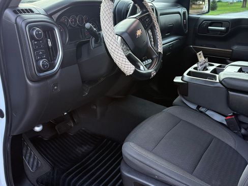 Used 2021 Chevrolet Silverado 1500 LT w/ All Star Edition Plus AWD/4WD image 16