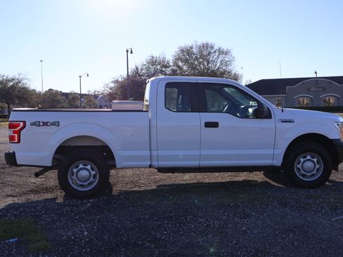 Used 2019 Ford F150 XL w/ XL Power Equipment Group image 2