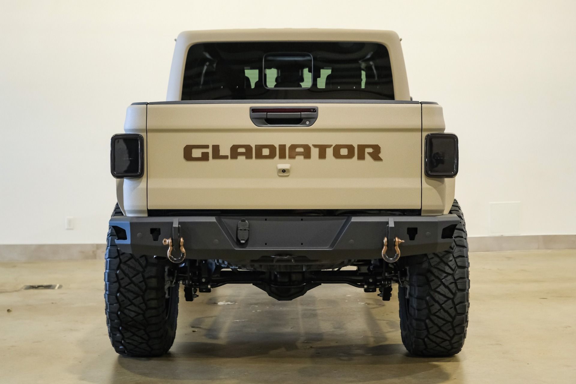 Used 2024 Jeep Gladiator Sport AWD/4WD image 13