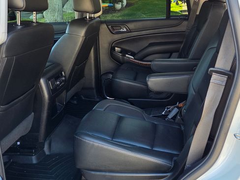 Used 2018 Chevrolet Tahoe Premier image 11