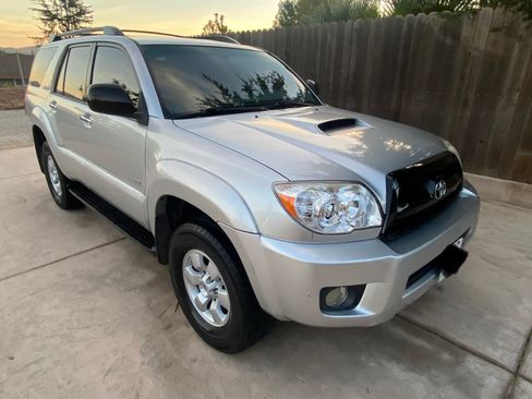 Used 2007 Toyota 4Runner Sport image 6