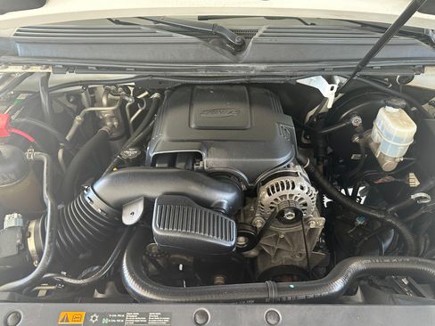 Used 2012 GMC Yukon XL Denali AWD/4WD image 19