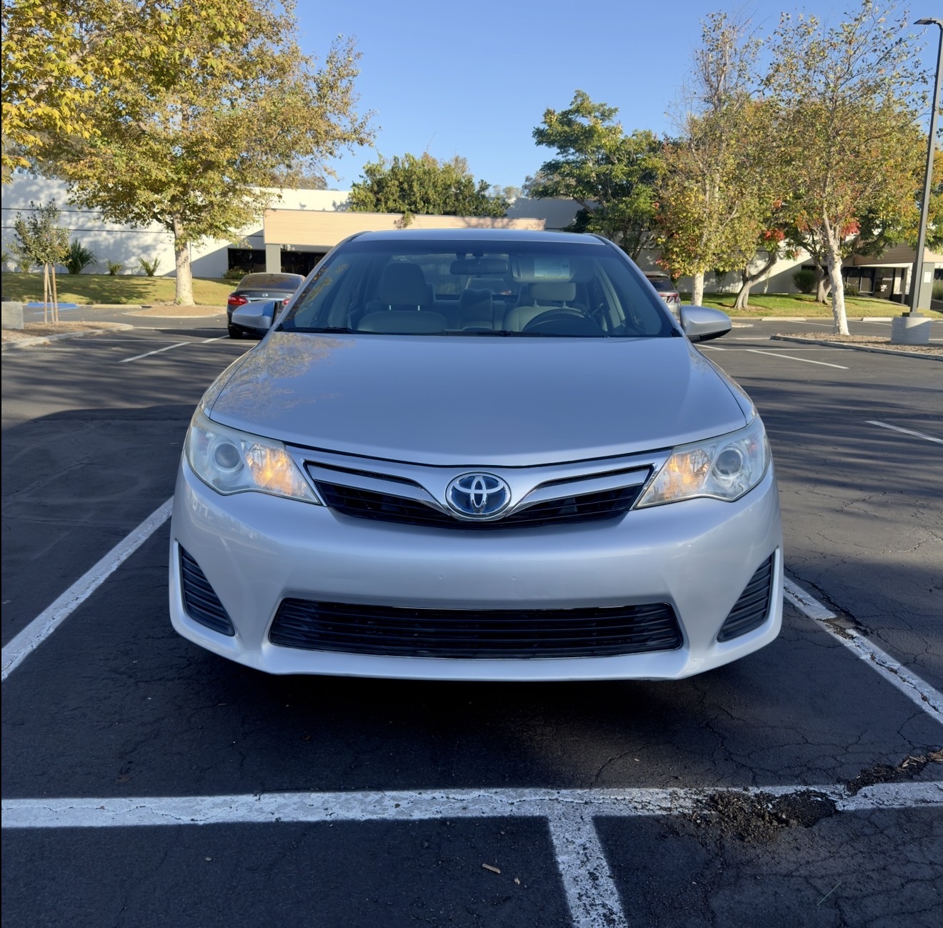 Used 2014 Toyota Camry LE FWD image 8