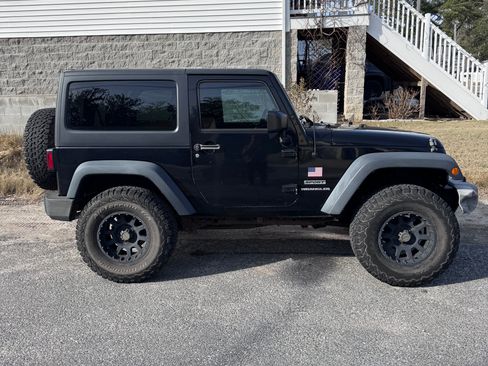 Used 2014 Jeep Wrangler Sport image 12