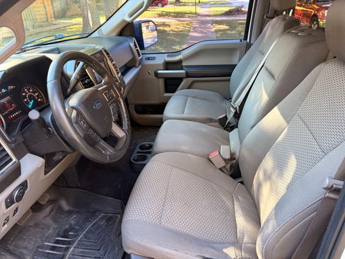 Used 2015 Ford F150 XLT w/ Equipment Group 302A Luxury image 12