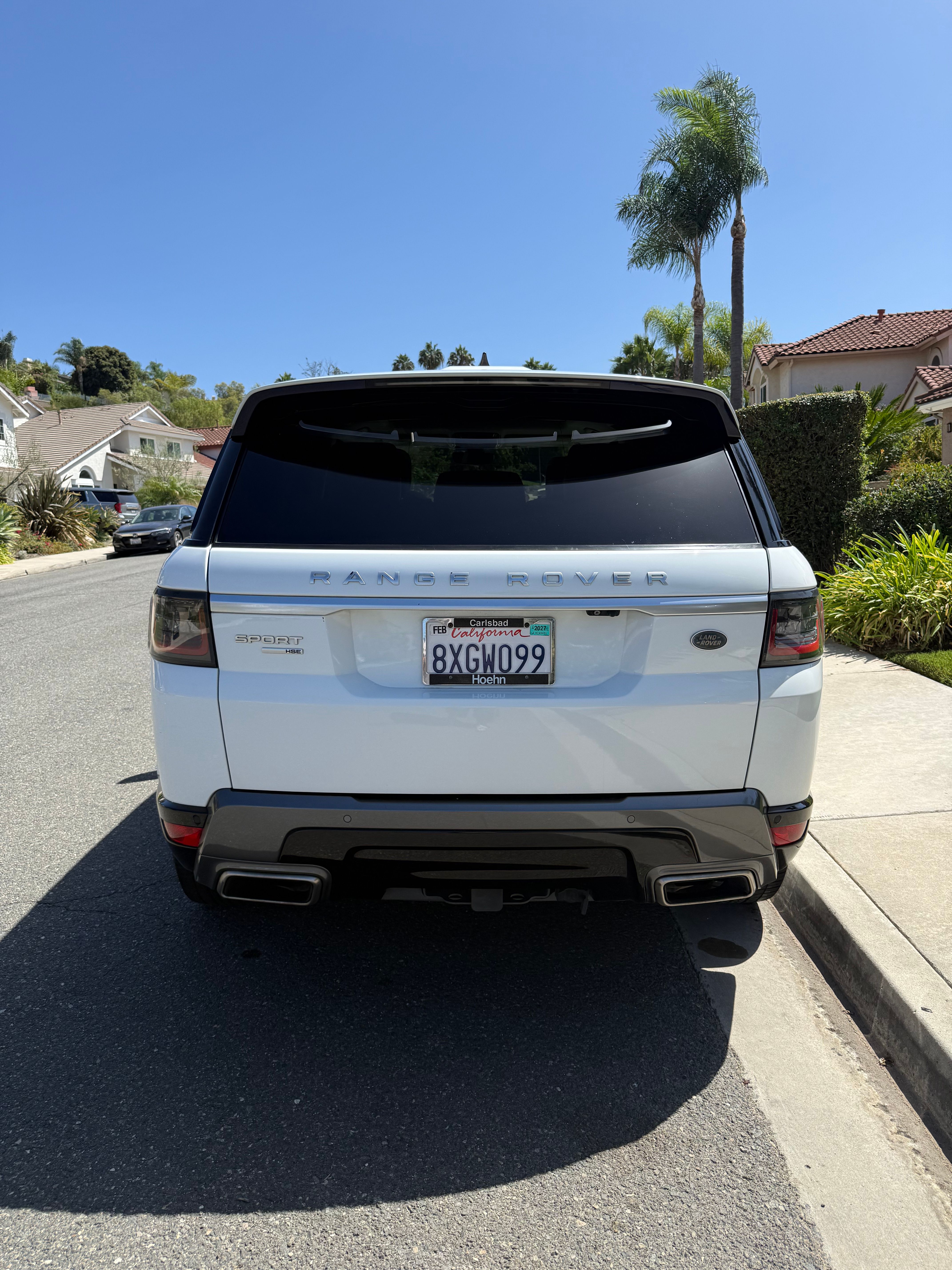 Used 2018 Land Rover Range Rover Sport HSE AWD/4WD image 8