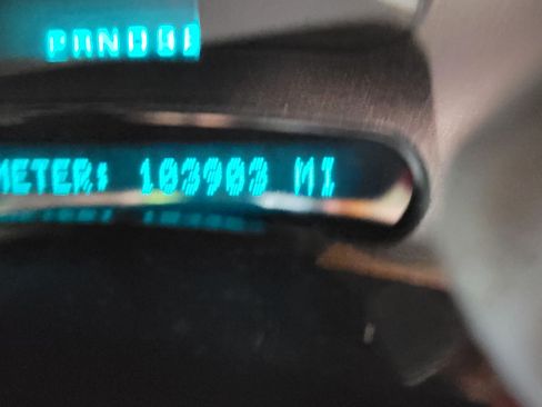 Used 2004 Chevrolet Silverado 3500 LT w/ Skid Plate Package AWD/4WD image 10