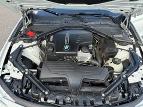 Used 2015 BMW 428i Convertible image 8