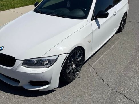 Used 2012 BMW 335is Coupe image 6