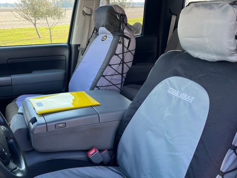 Used 2013 Toyota Tundra 4x4 Double Cab image 13