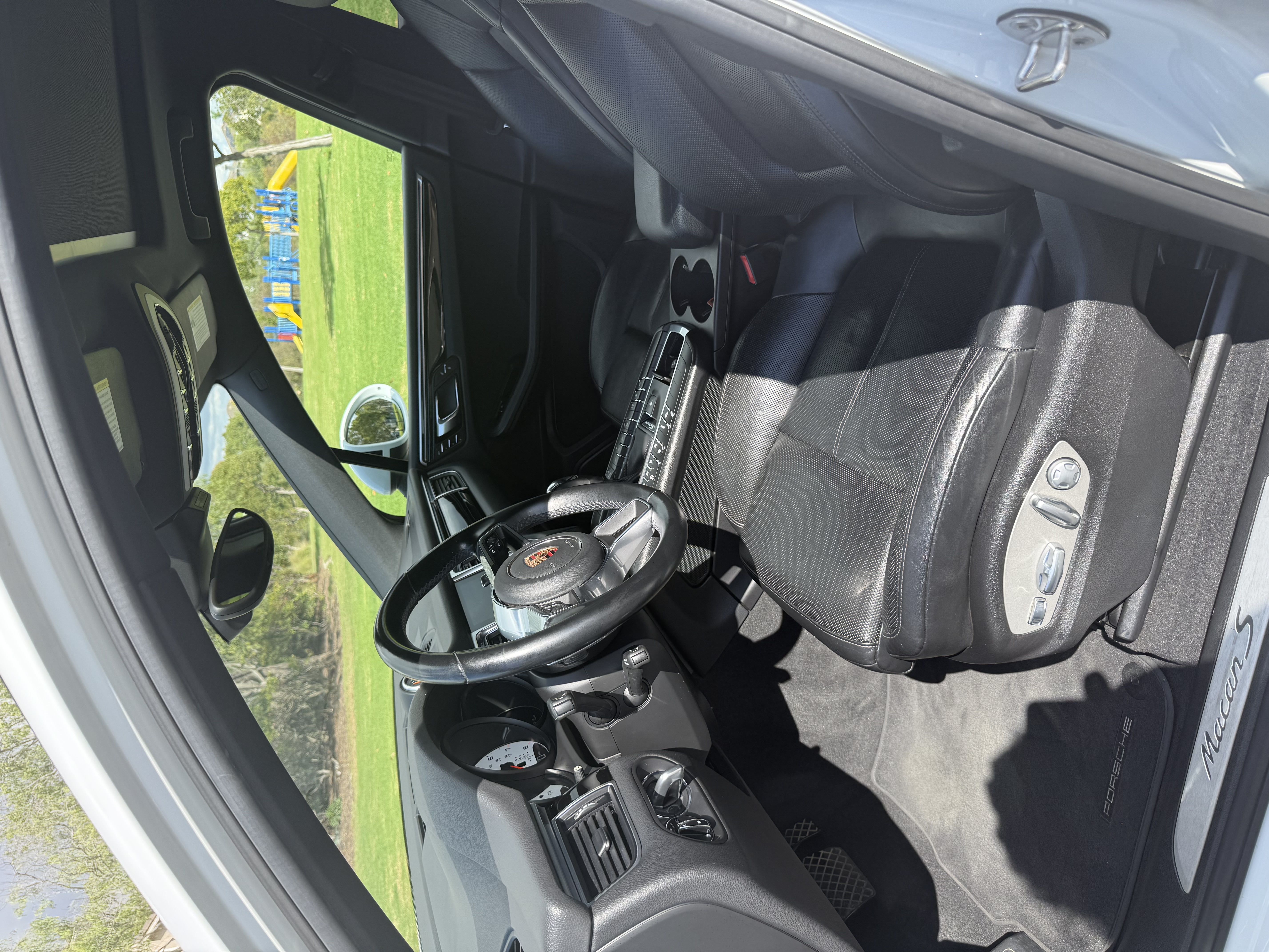 Used 2017 Porsche Macan S AWD/4WD image 6