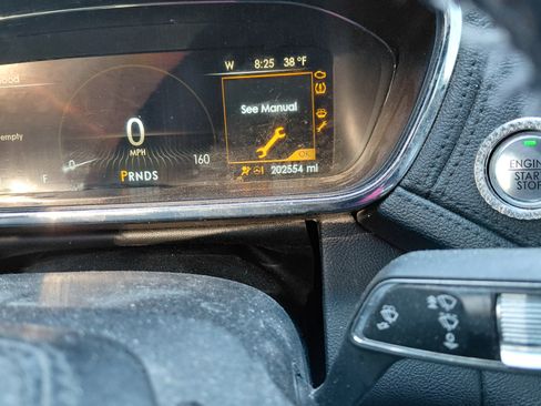 Used 2018 Lincoln Continental AWD w/ Equipment Group 500A image 11