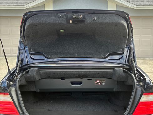 Used 2003 Mercedes-Benz CLK 320 Cabriolet image 8