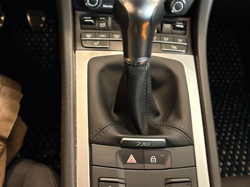 Used 2021 Porsche 718 Cayman GTS image 13