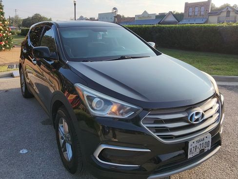 Used 2017 Hyundai Santa Fe Sport image 5