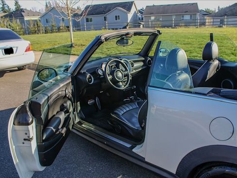 Used 2012 MINI Cooper S image 2