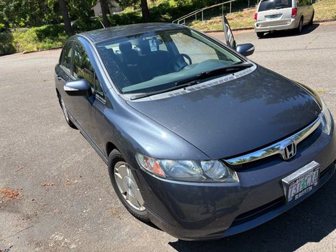Used 2007 Honda Civic Hybrid Sedan image 4