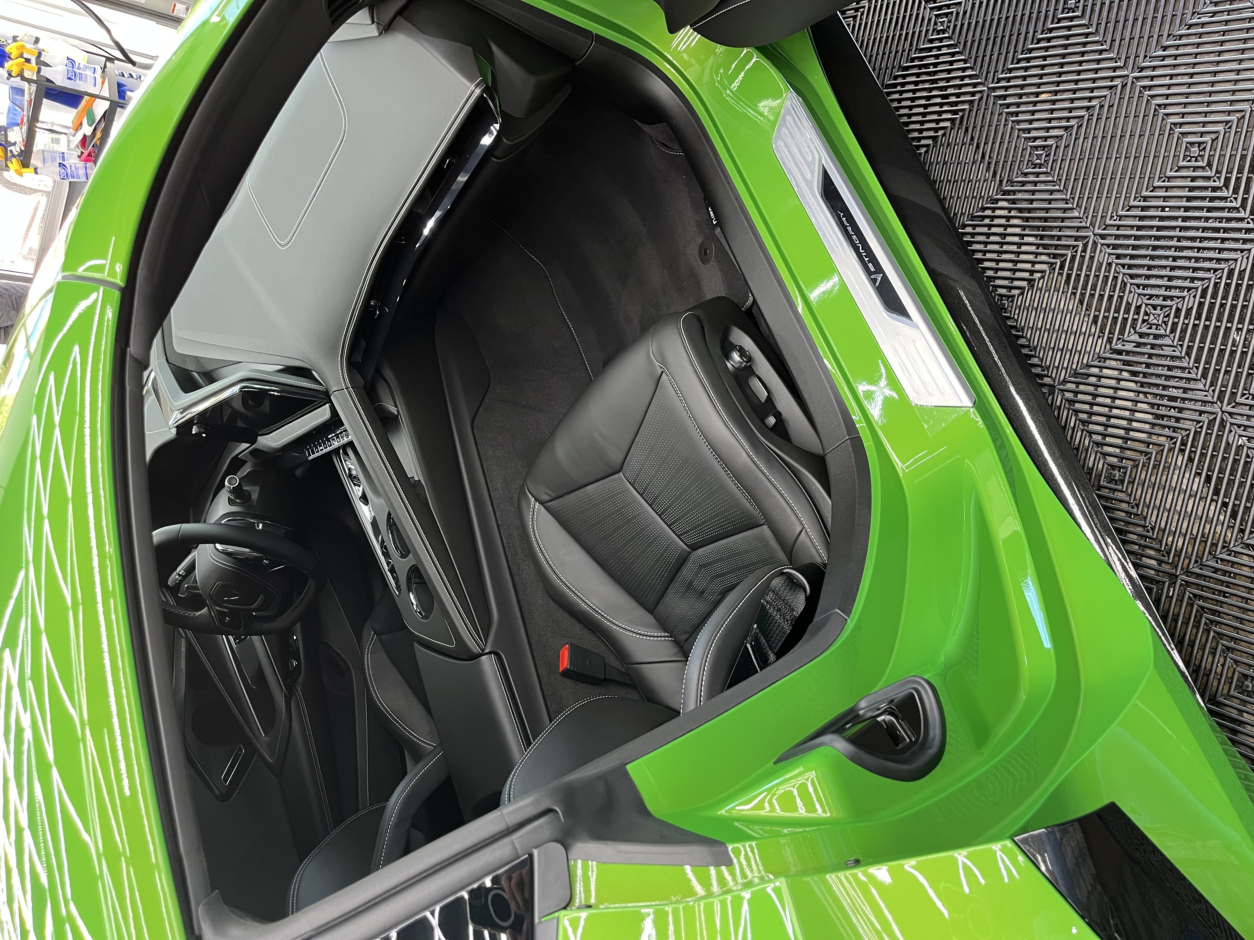 Used 2026 Chevrolet Corvette Stingray Preferred Cpe w/ Z51 Performance Package RWD image 9