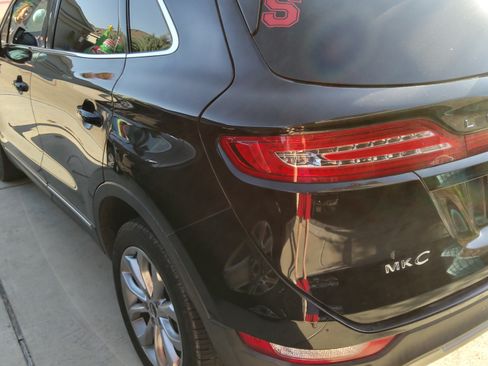 Used 2018 Lincoln MKC Select w/ Select Plus Package image 4