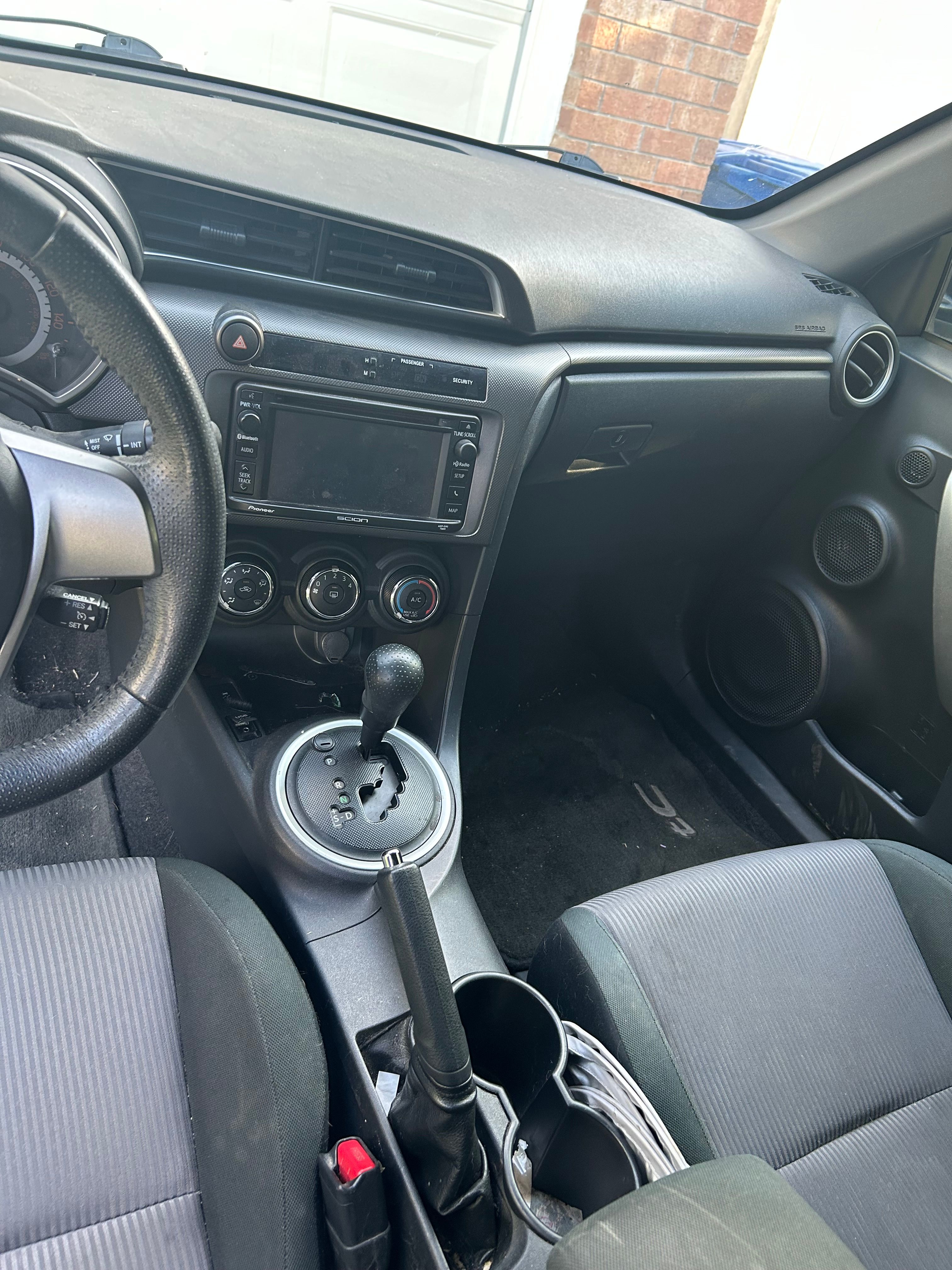 Used 2014 Scion tC FWD image 6