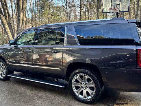 Used 2015 GMC Yukon XL Denali w/ Premium Package image 1