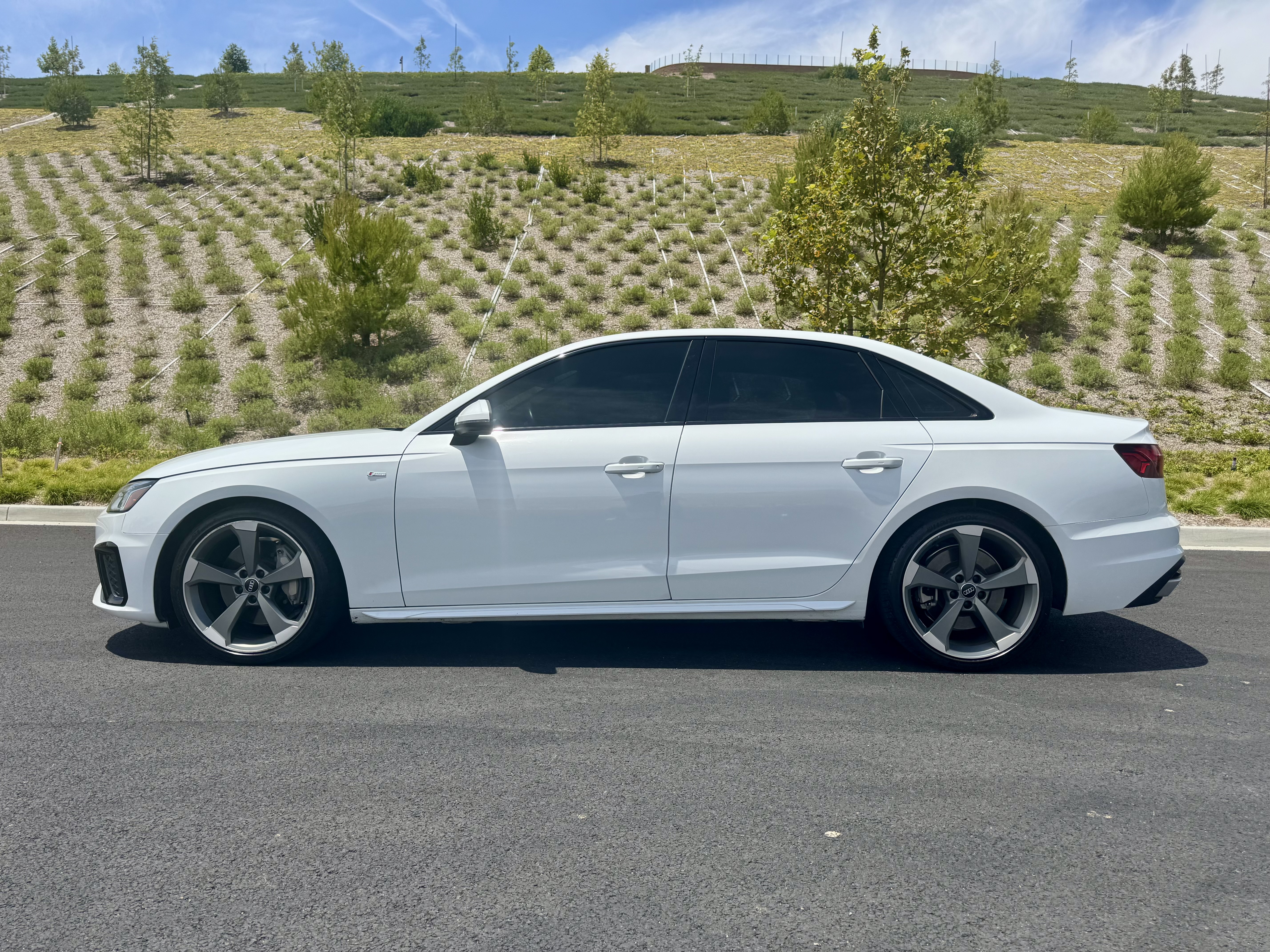 Used 2021 Audi A4 2.0T Premium Plus w/ Premium Plus Package AWD/4WD image 4