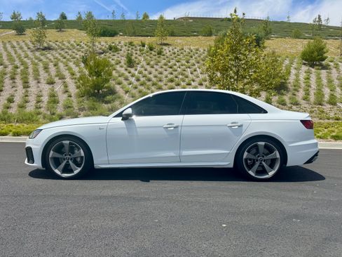 Used 2021 Audi A4 2.0T Premium Plus w/ Premium Plus Package AWD/4WD image 4