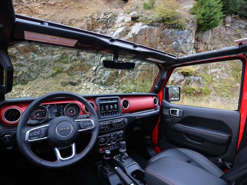 Used 2020 Jeep Gladiator Rubicon image 15