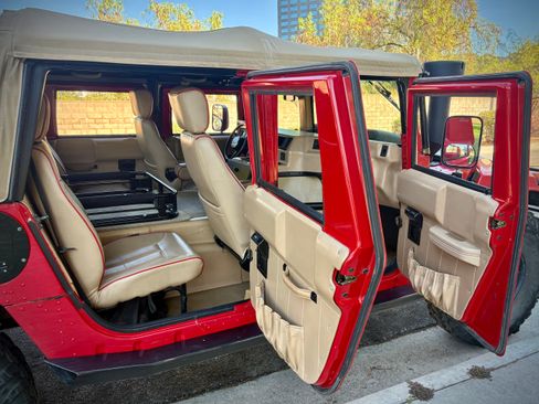 Used 1997 HUMMER H1 4-Door Open Top AWD/4WD image 17
