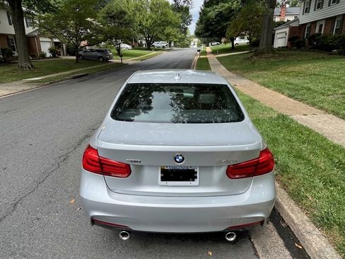 Used 2018 BMW 340i xDrive Sedan AWD/4WD image 6