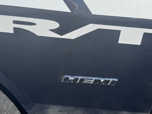 Used 2015 Dodge Challenger R/T Plus image 10