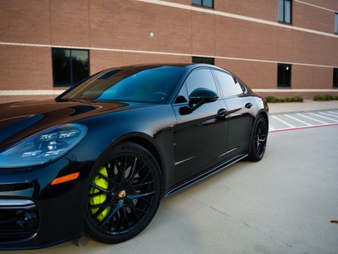 Used 2019 Porsche Panamera Turbo S AWD/4WD image 10