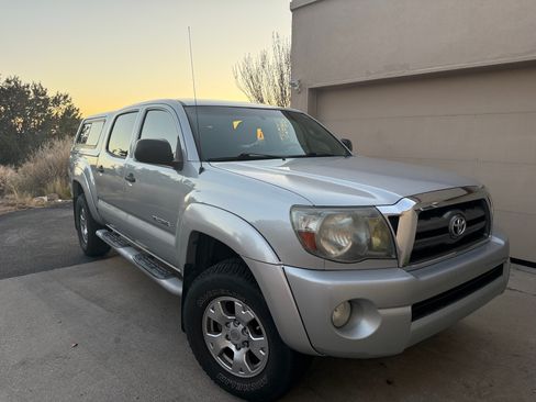 Used 2009 Toyota Tacoma 4x4 Double Cab image 4